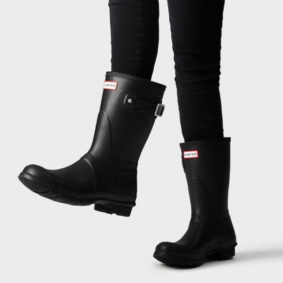 Hunter | Shoes | Hunter Womens Original Short Rain Boots Matte Blk ...